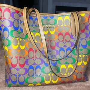 Coach tote